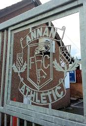 Annan Athletic Club Crest