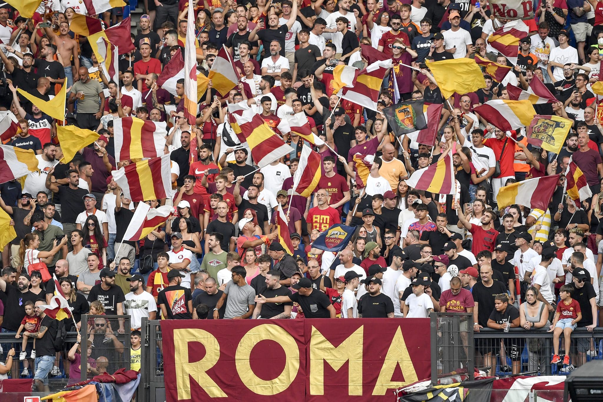 Why do Lazio and Roma share Stadio Olimpico?