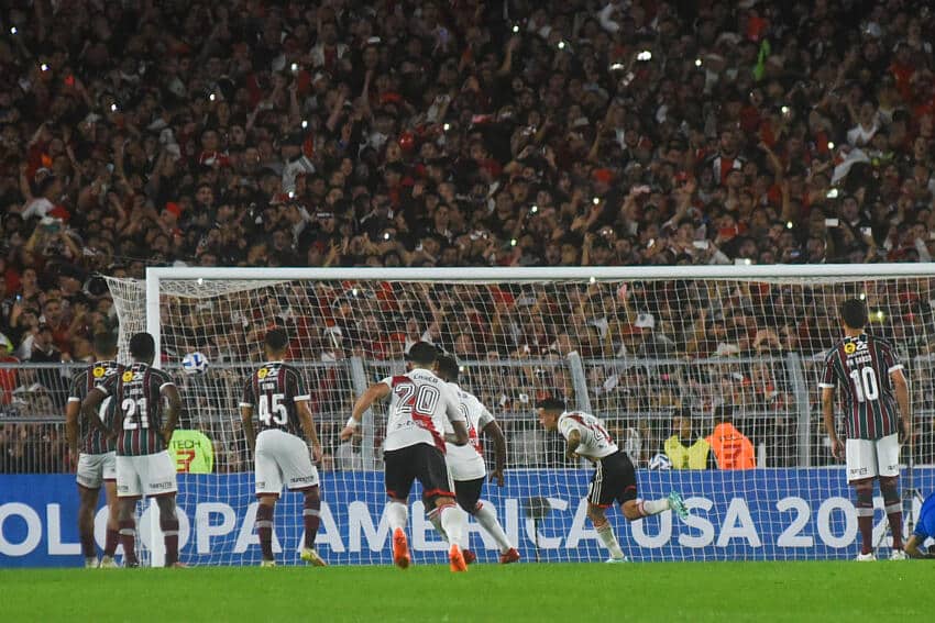 Estadio Mas Monumental