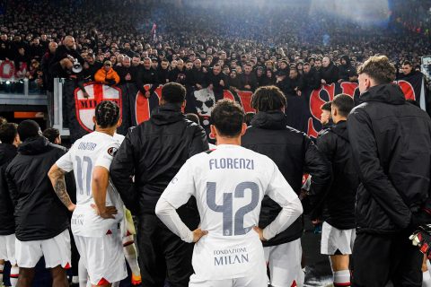 AC Milan ultras confront players after Roma defeat