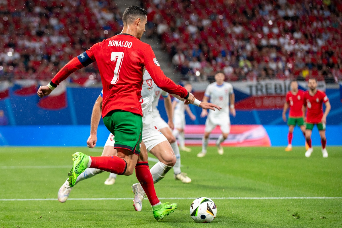 Watch: Czech Republic fans chant ‘Messi’ in jibe at Cristiano Ronaldo