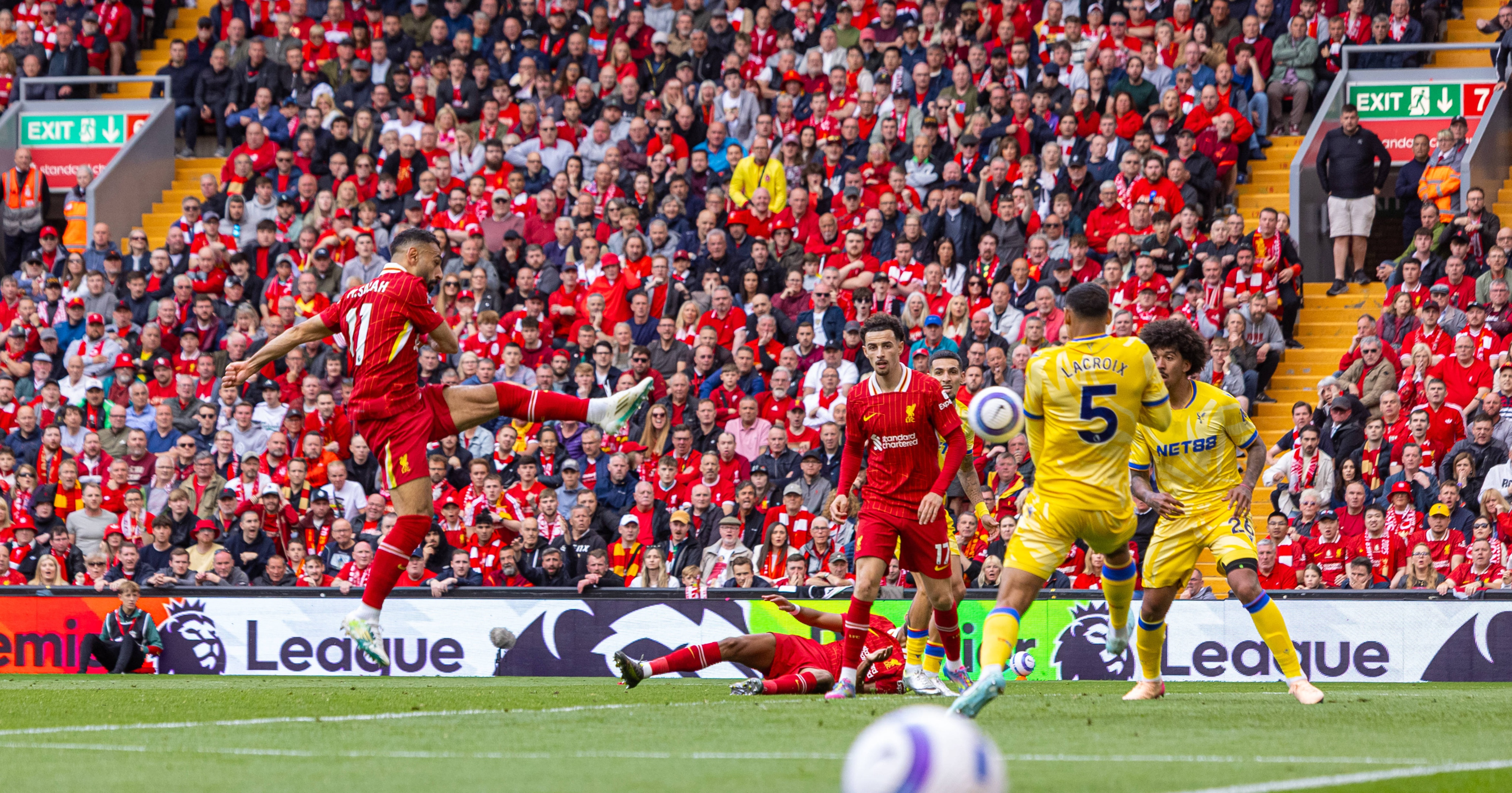 Where to watch the Community Shield: Stadium, Pubs and Watch on TV