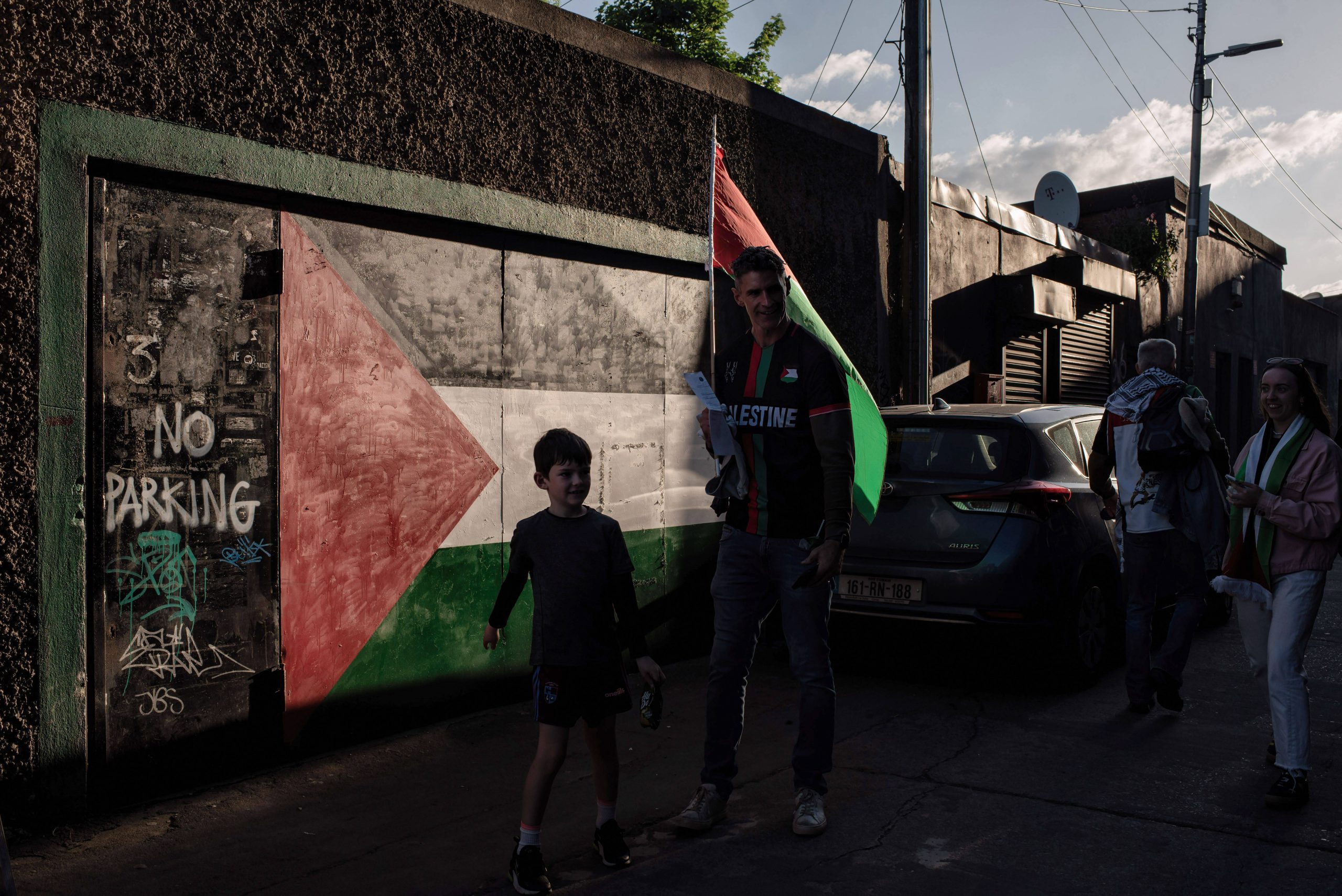 Dalymount Park tifos