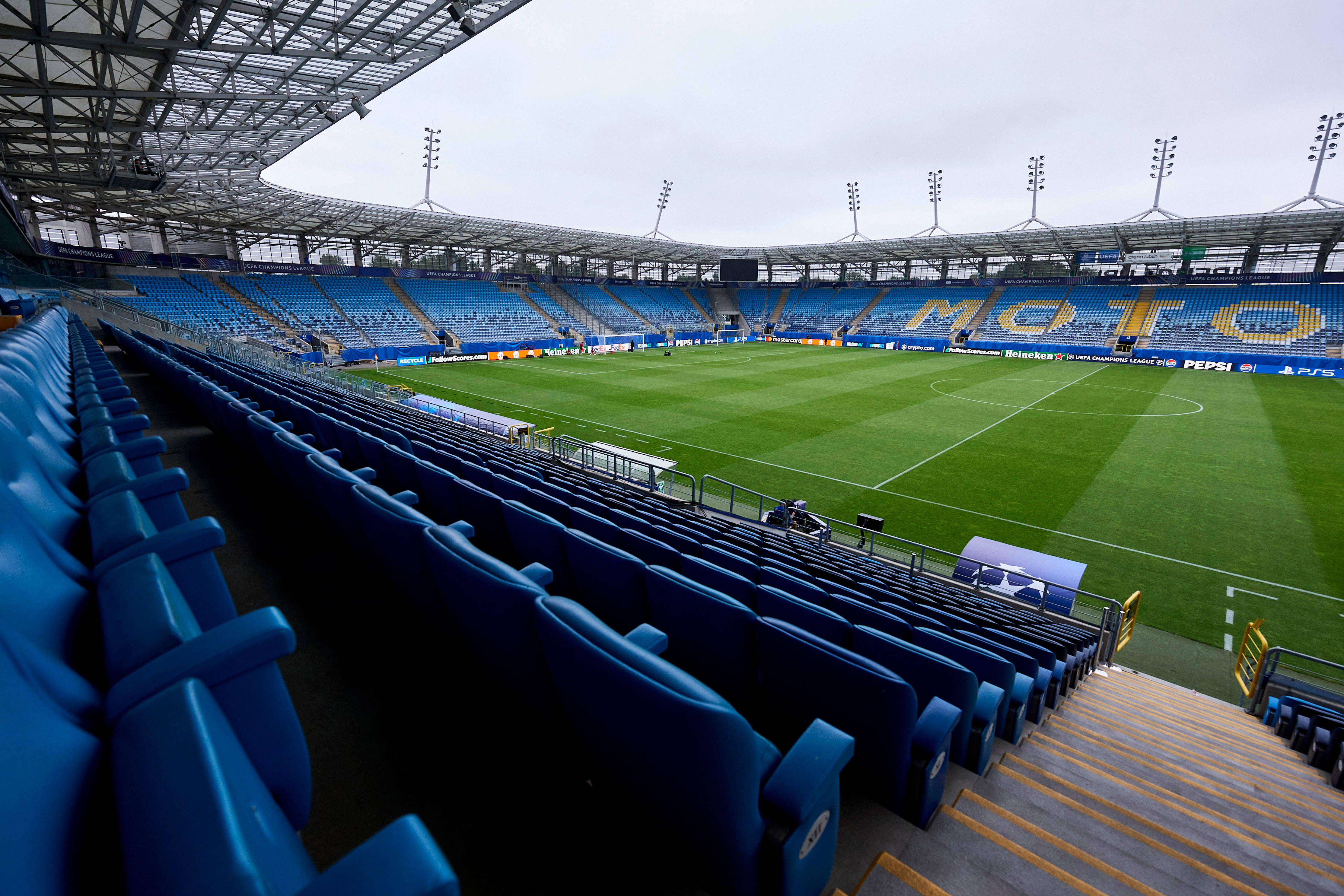 How to get Crystal Palace tickets vs Dynamo Kyiv