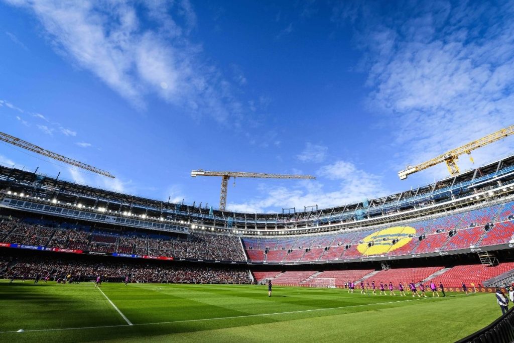 Barcelona's competitive return to new Camp Nou now 'closer than ever' with two matches considered 1 Barcelona hold open training session at Camp Nou