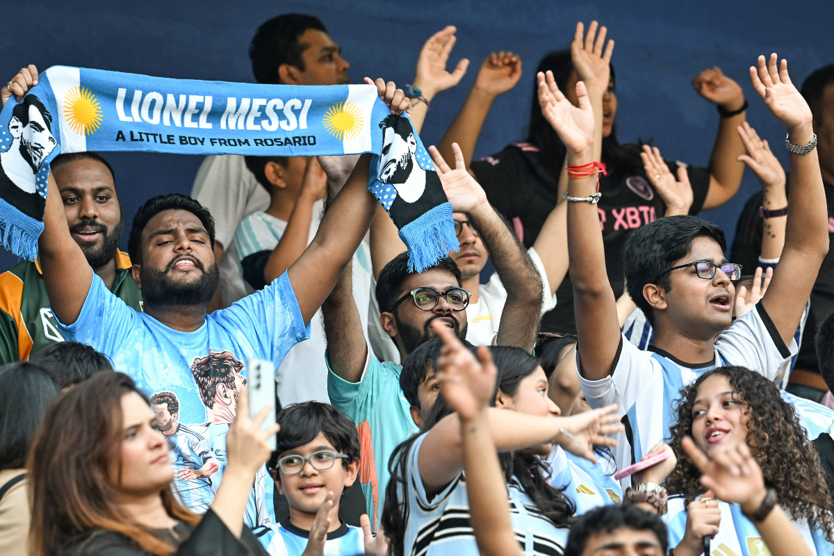 Lionel Messi visit descends into chaos as fans riot at Kolkata stadium during India tour