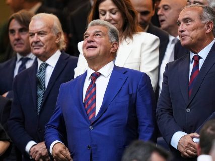 Joan Laporta gives update on when Barcelona fans can now expect new Camp Nou capacity to increase 7 Joan Laporta gives update on when Barcelona fans can now expect new Camp Nou capacity to increase