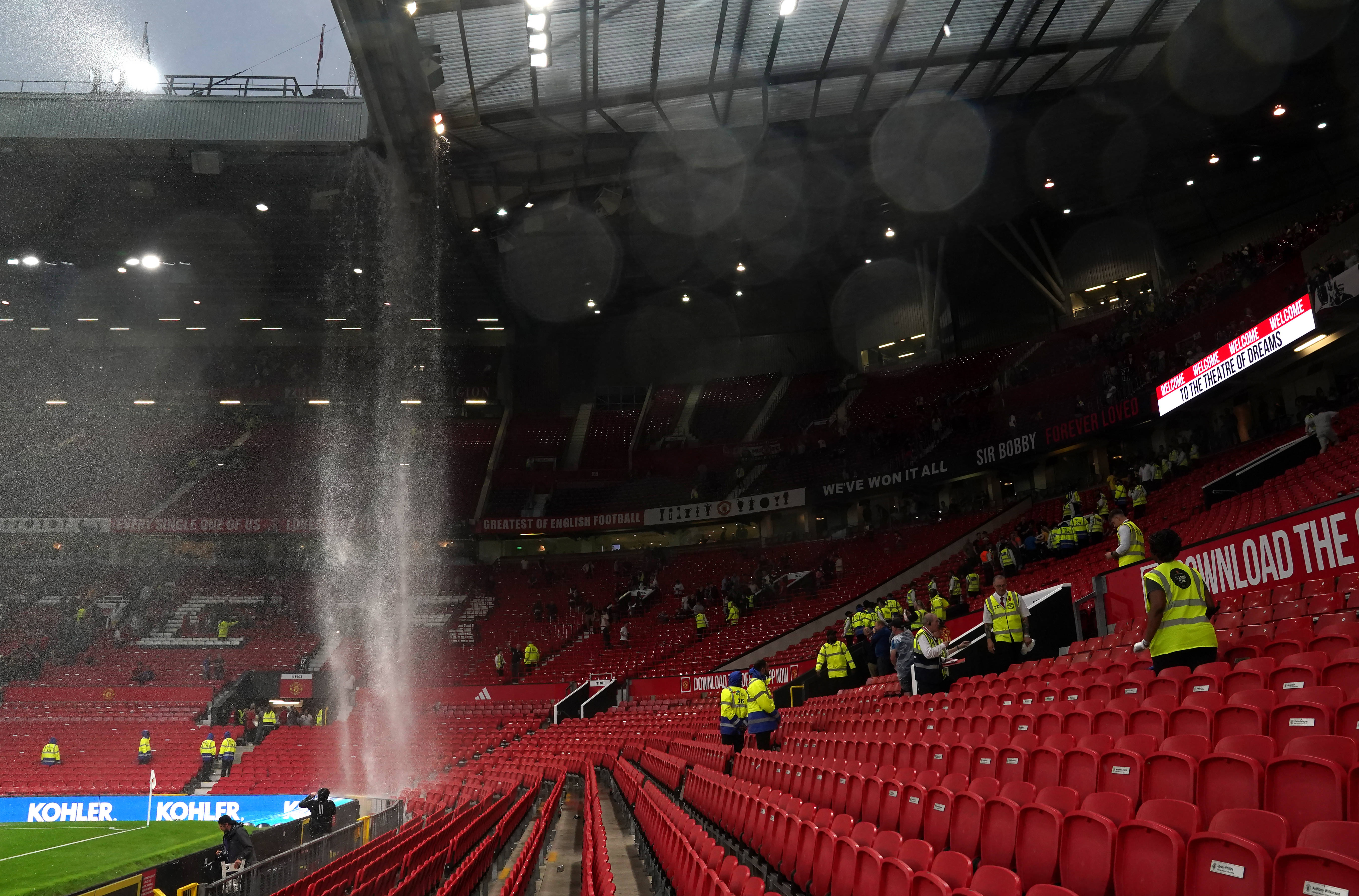 “I feel embarrassed”: £1.2bn Glazer cost exposed as Old Trafford shows how far Man Utd has fallen