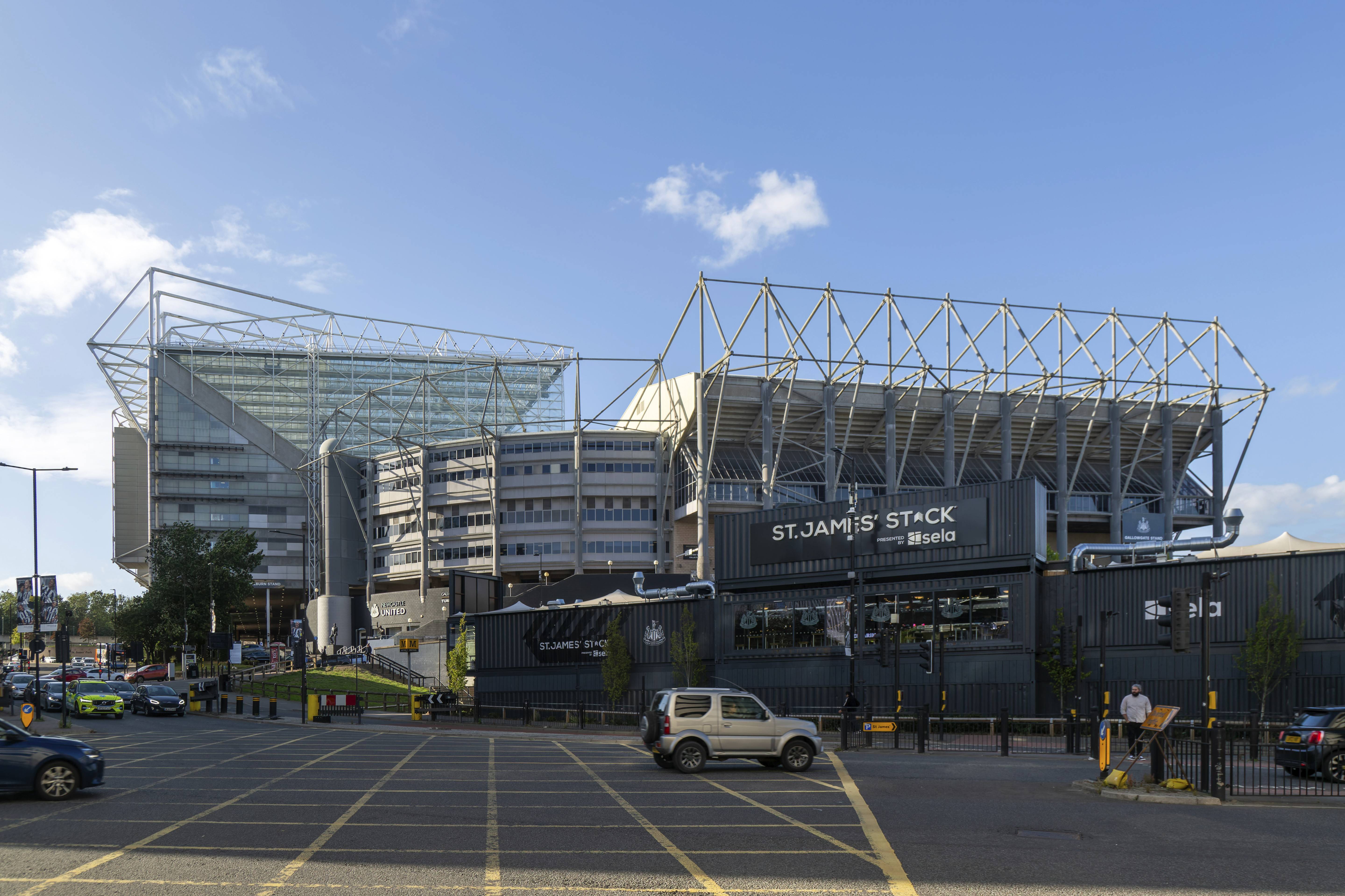 Where to Stay Near St James’ Park 2026: Best Hotels and Accommodation for Fans