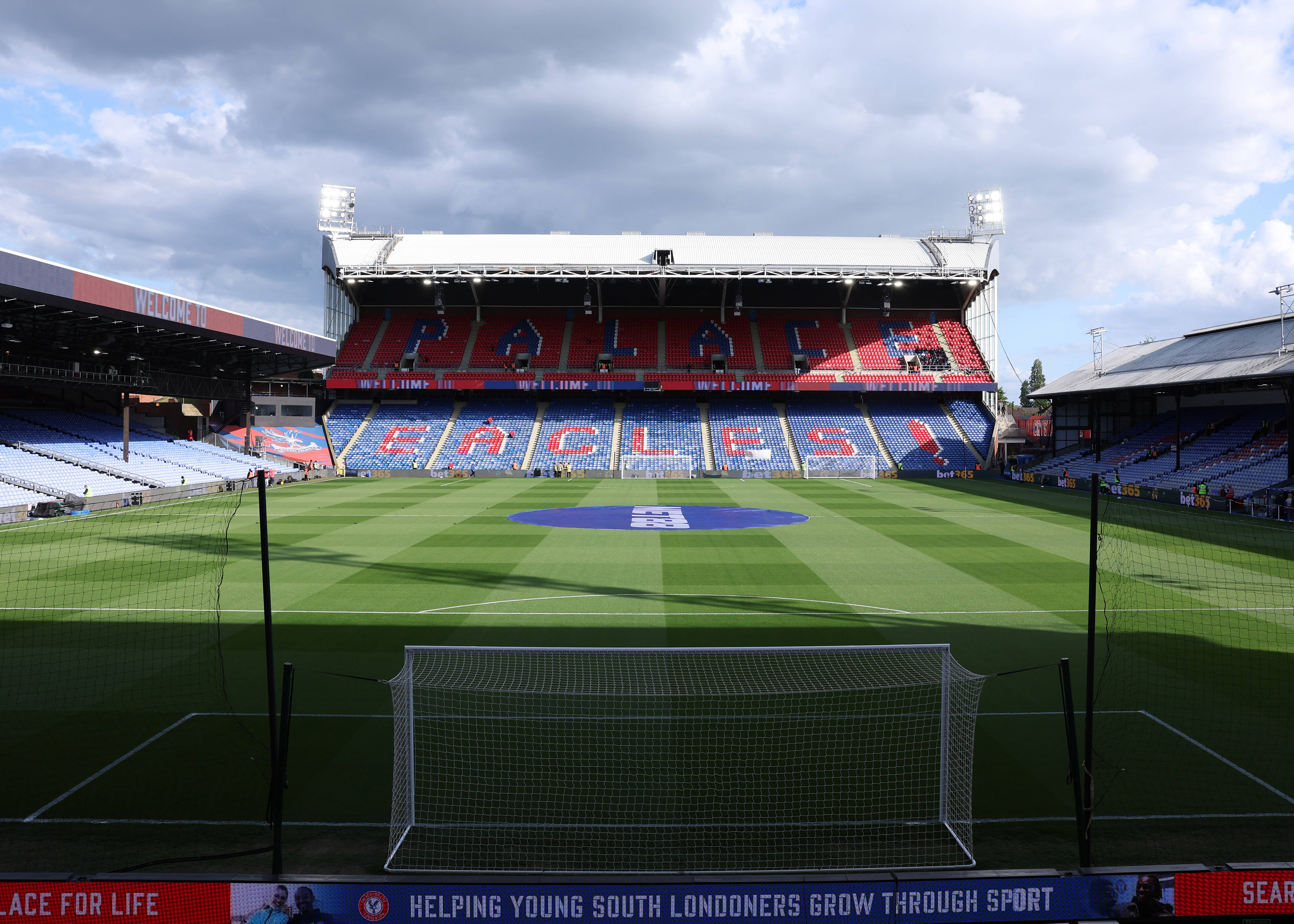Where to Stay Near Selhurst Park 2026: Best Hotels and Accommodation for Fans