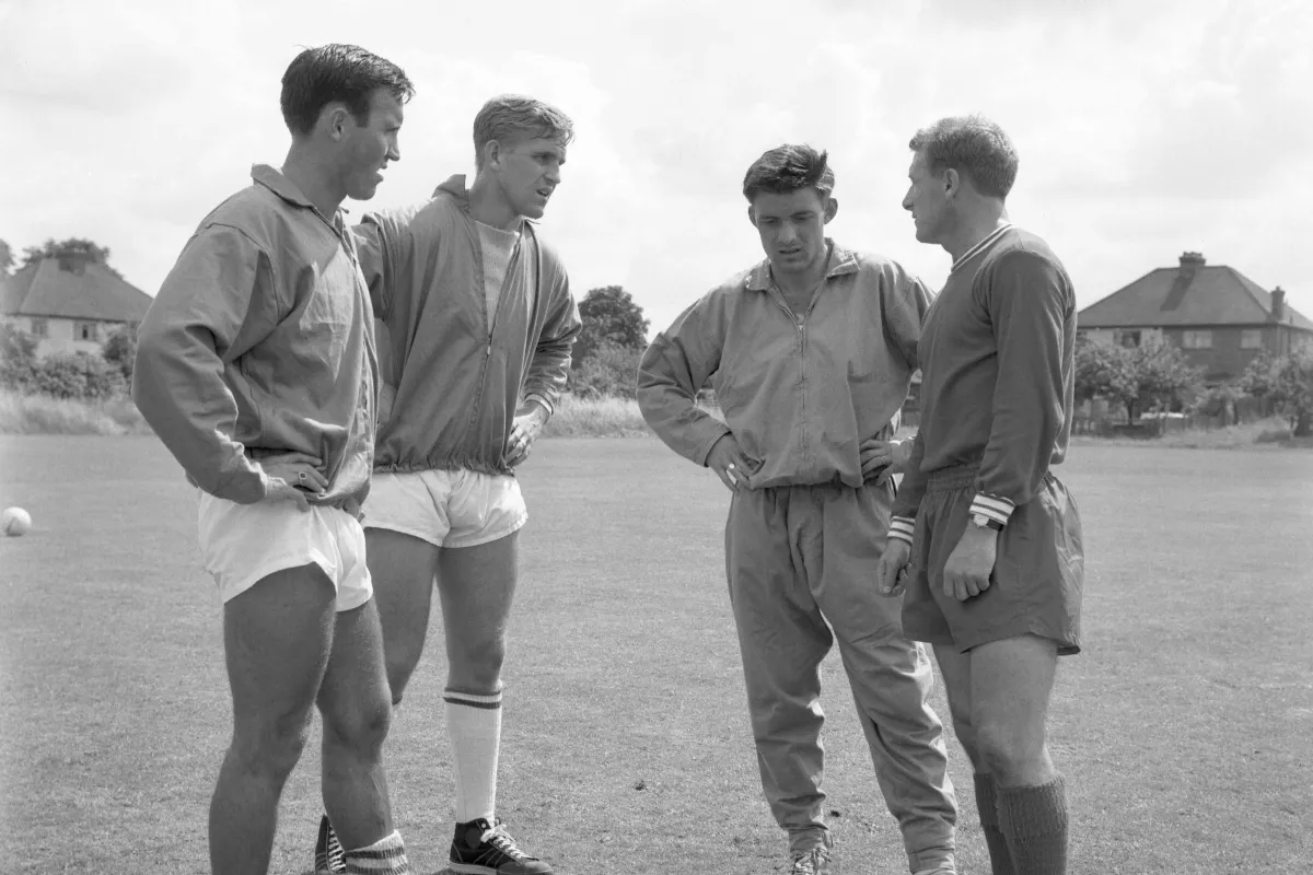 Bobby Tambling pictured with Tommy Docherty, Barry Bridges and Graham Moore