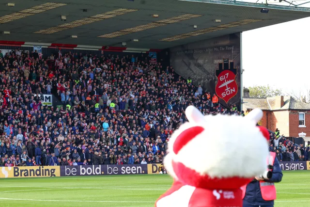 League One attendances