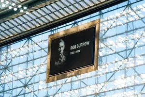 England fans pay tribute to Rob Burrow at St. James’ Park