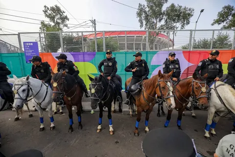 Violence erupts outside Estadio Azteca as protesters and police clash before 2026 World Cup opener