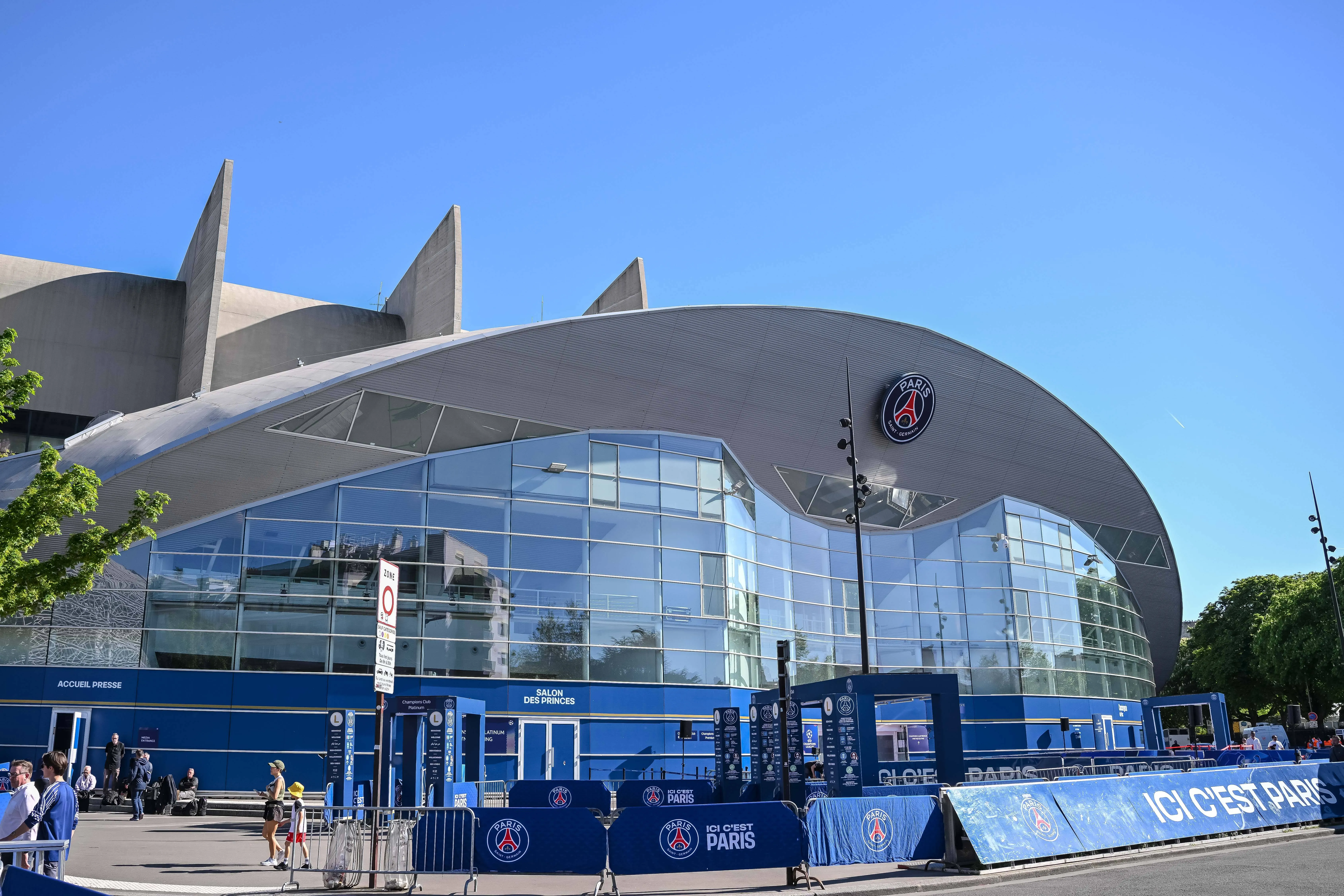 PSG&rsquo;s 70,000-seat Parc des Princes expansion plans face major hurdle as legal threat now emerges