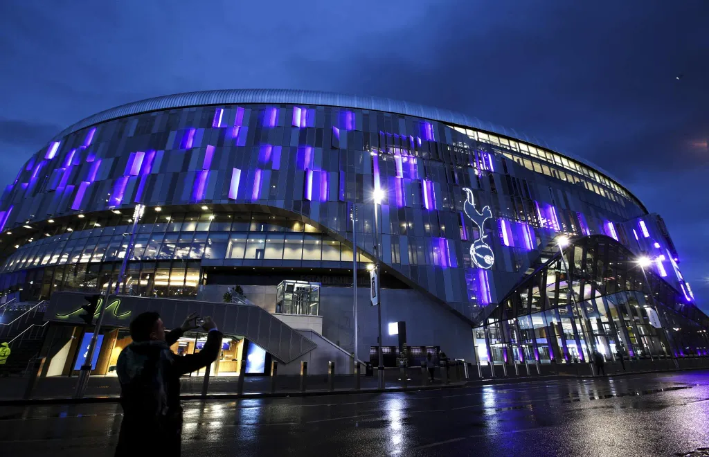 Parking near Tottenham Stadium