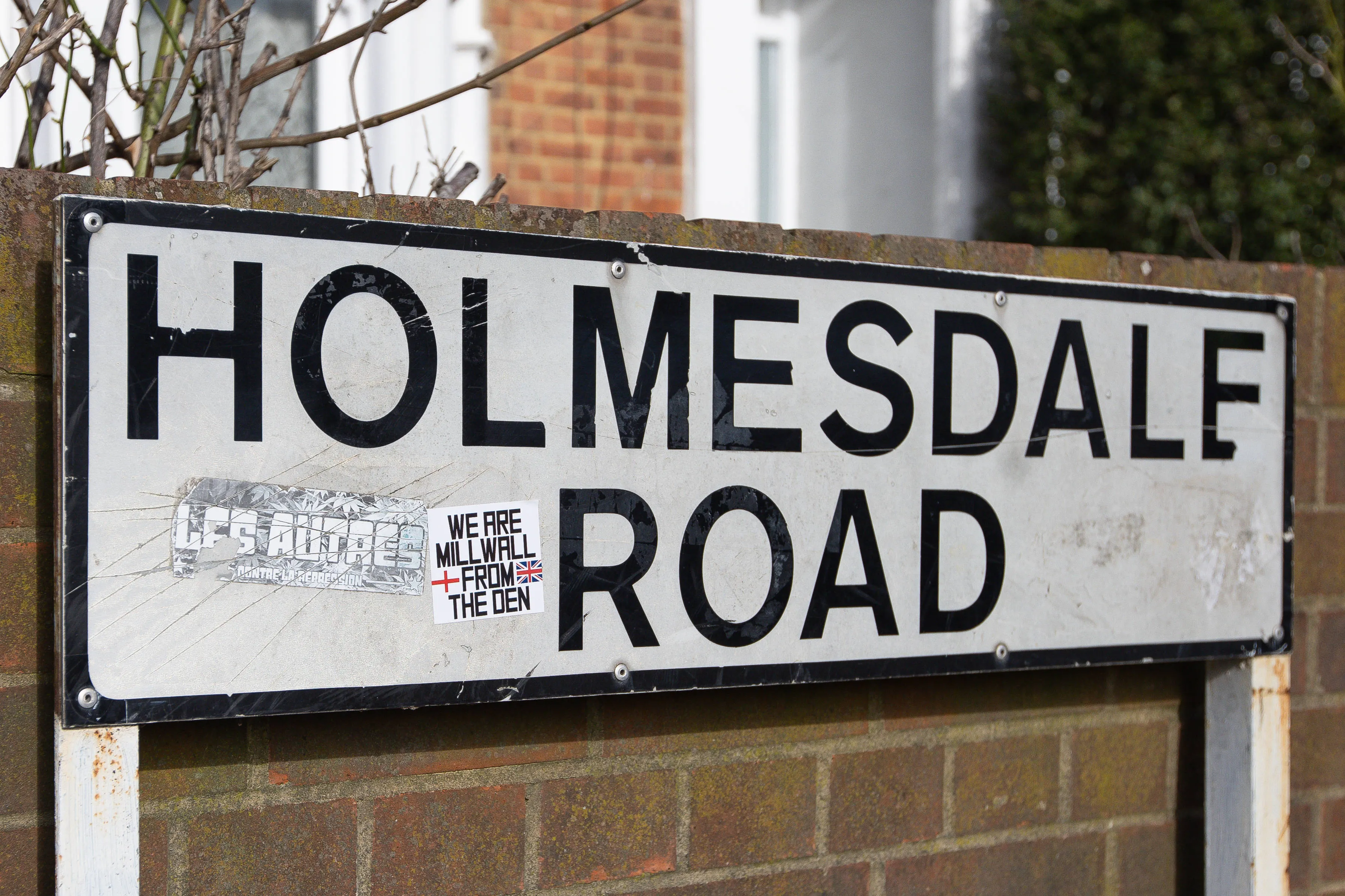 Holmesdale Road sign next to Selhurst Park
