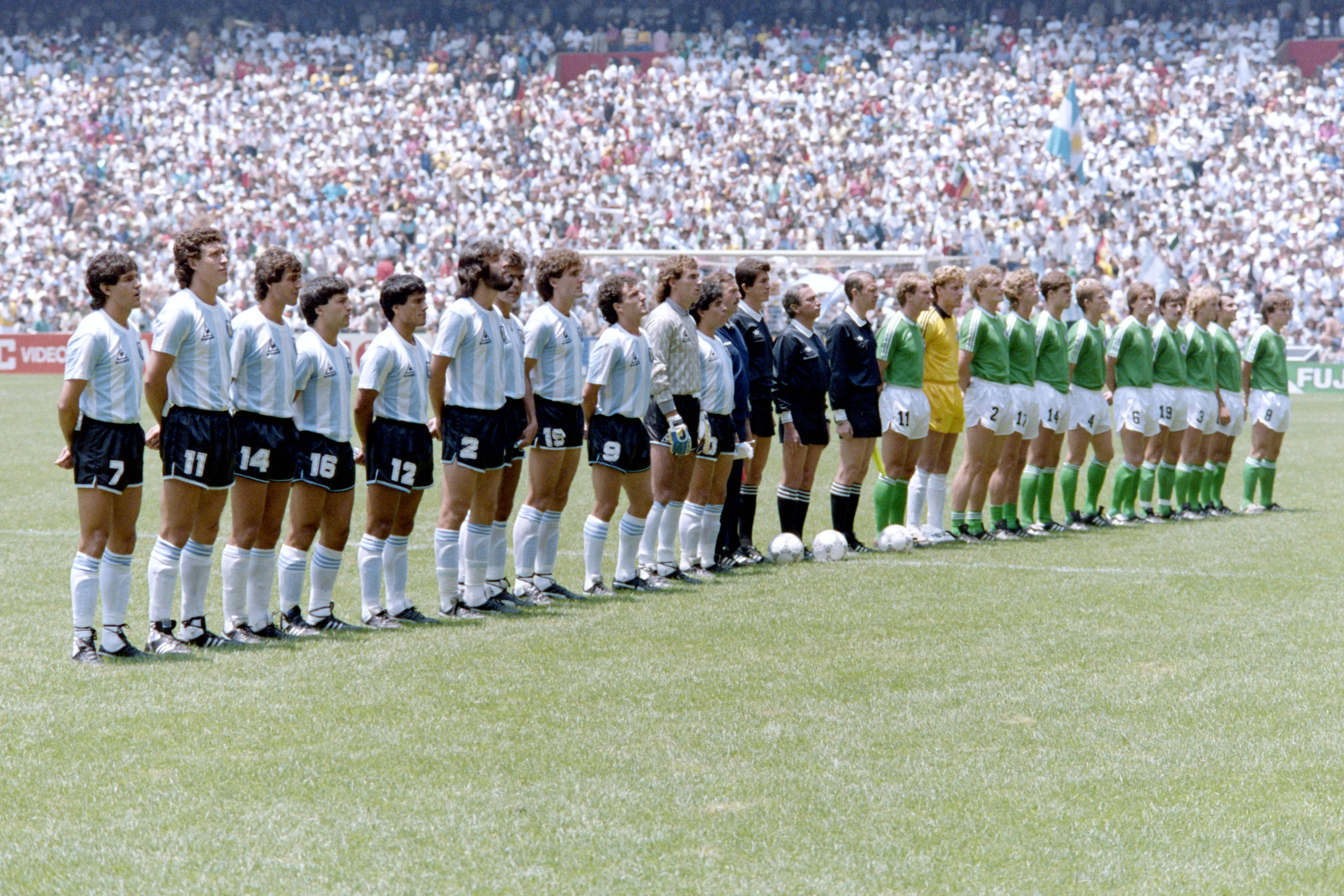 Argentina and West Germany before 1986 World Cup final at Estadio Azteca