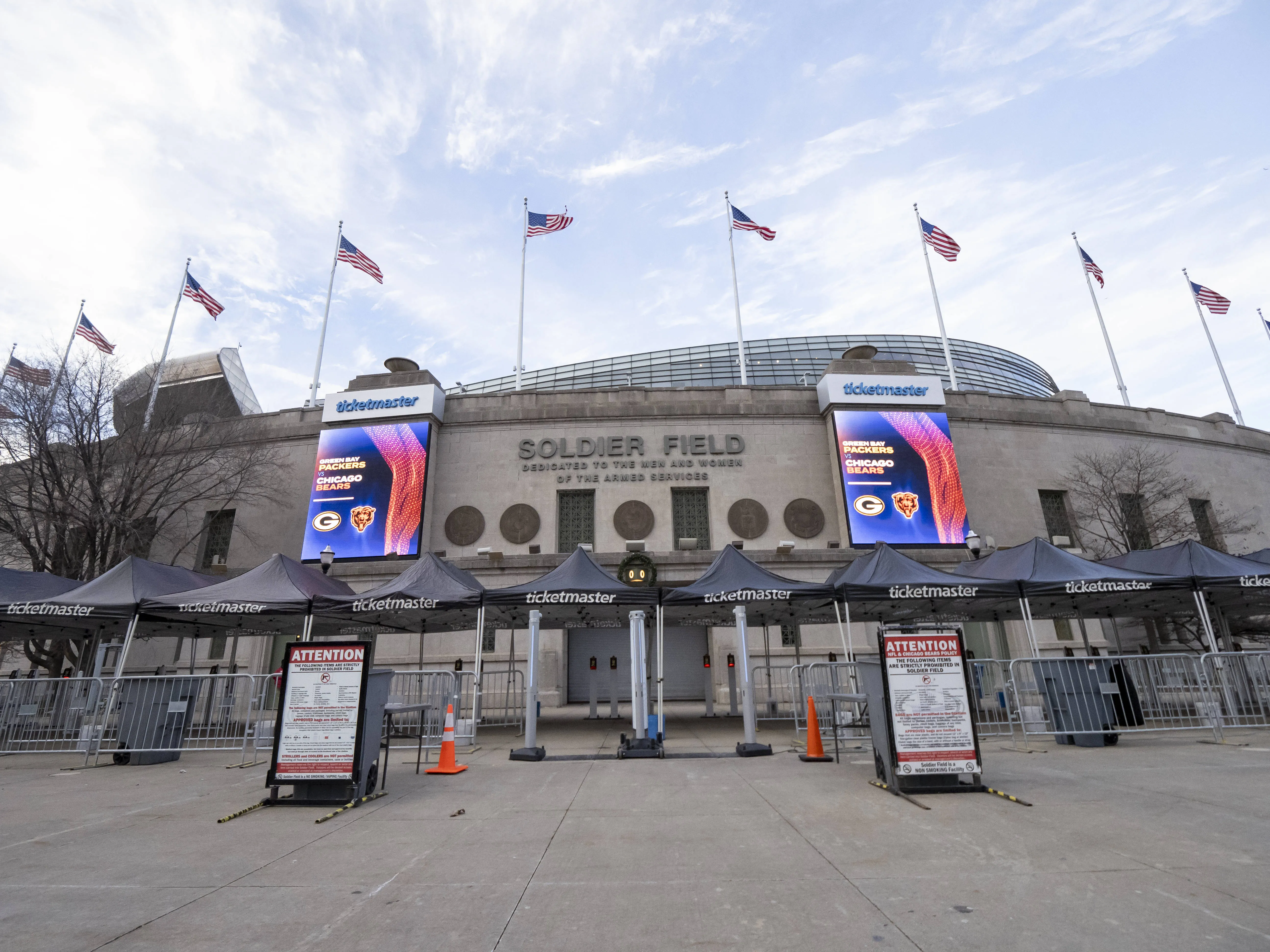 An exterior view of Soldier Field