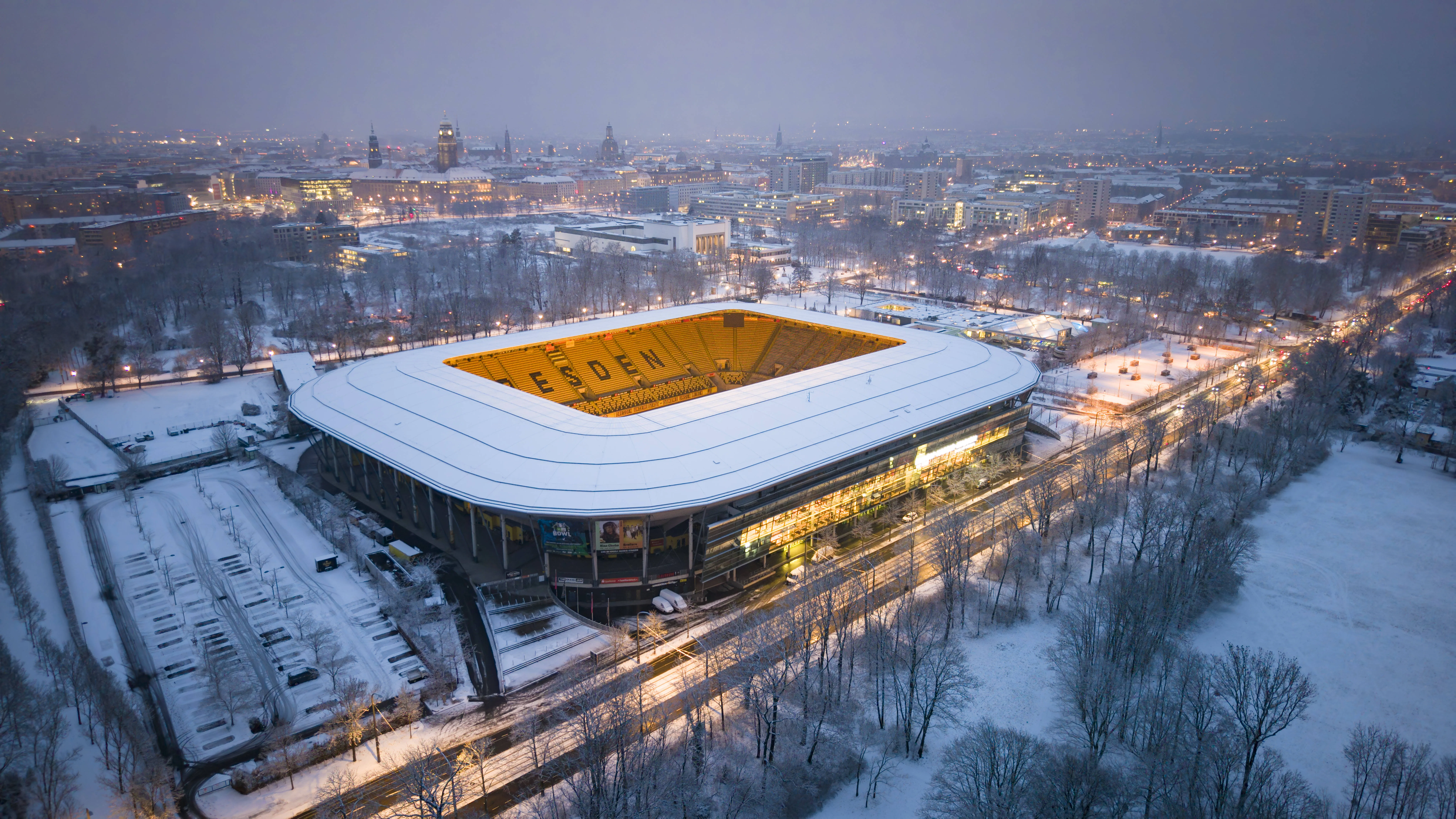 View above the Rudolf Harbig Stadium in winter