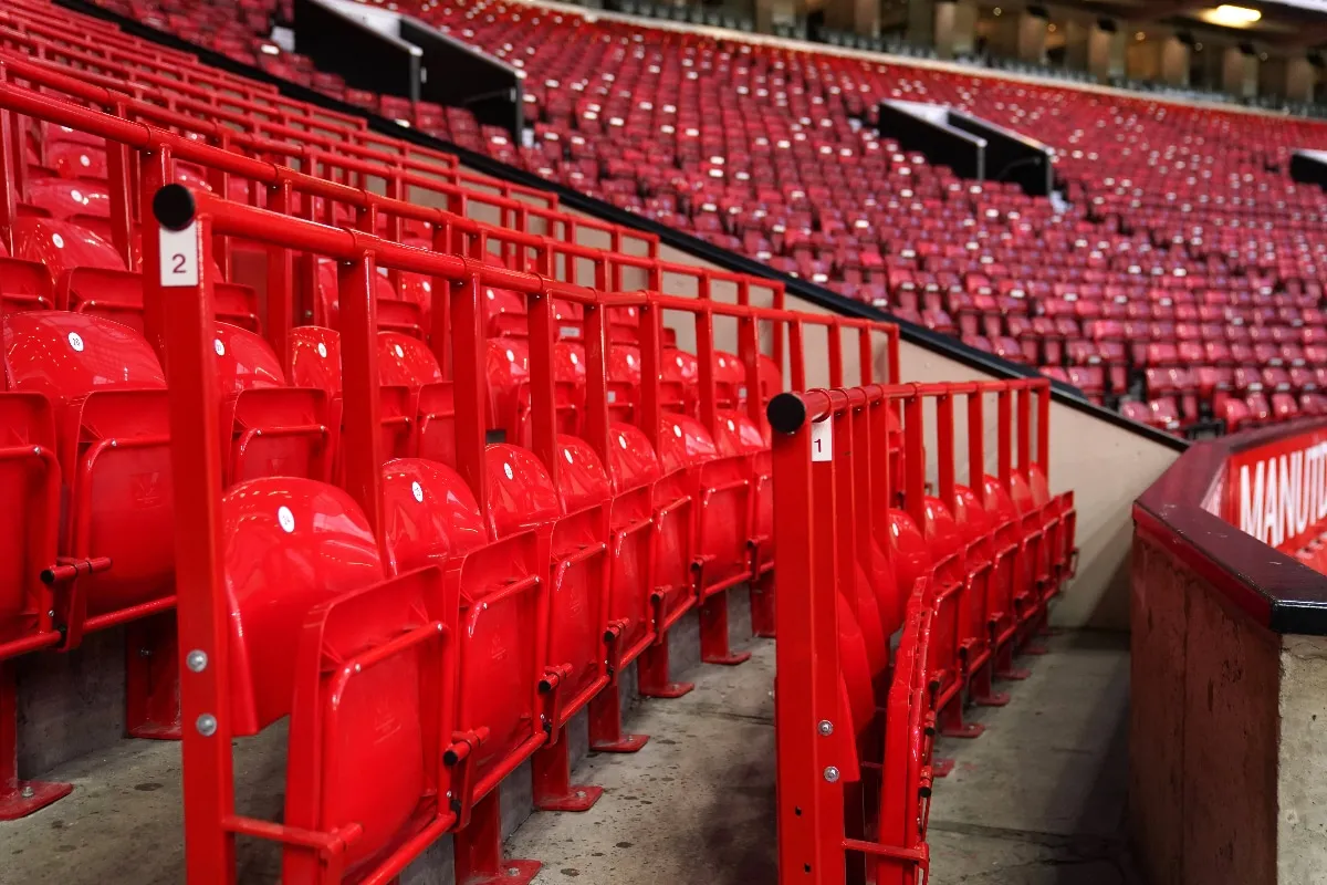 old trafford safe standing