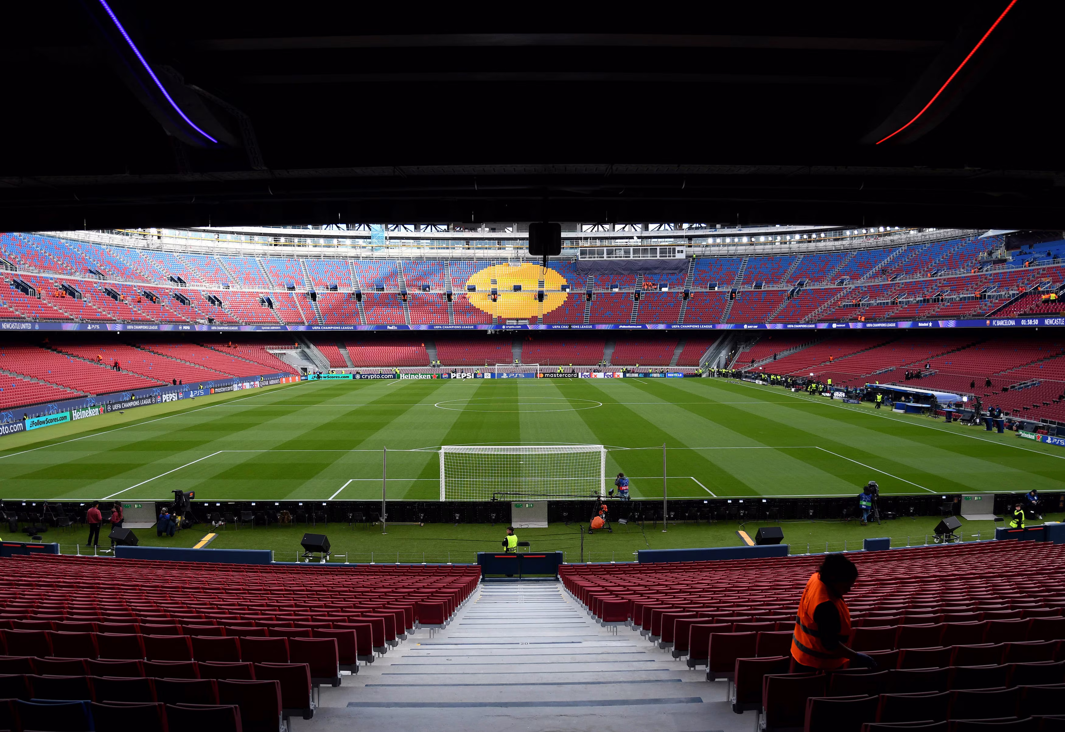 Camp Nou renovation takes big step forward as fresh footage now highlights major roof progress