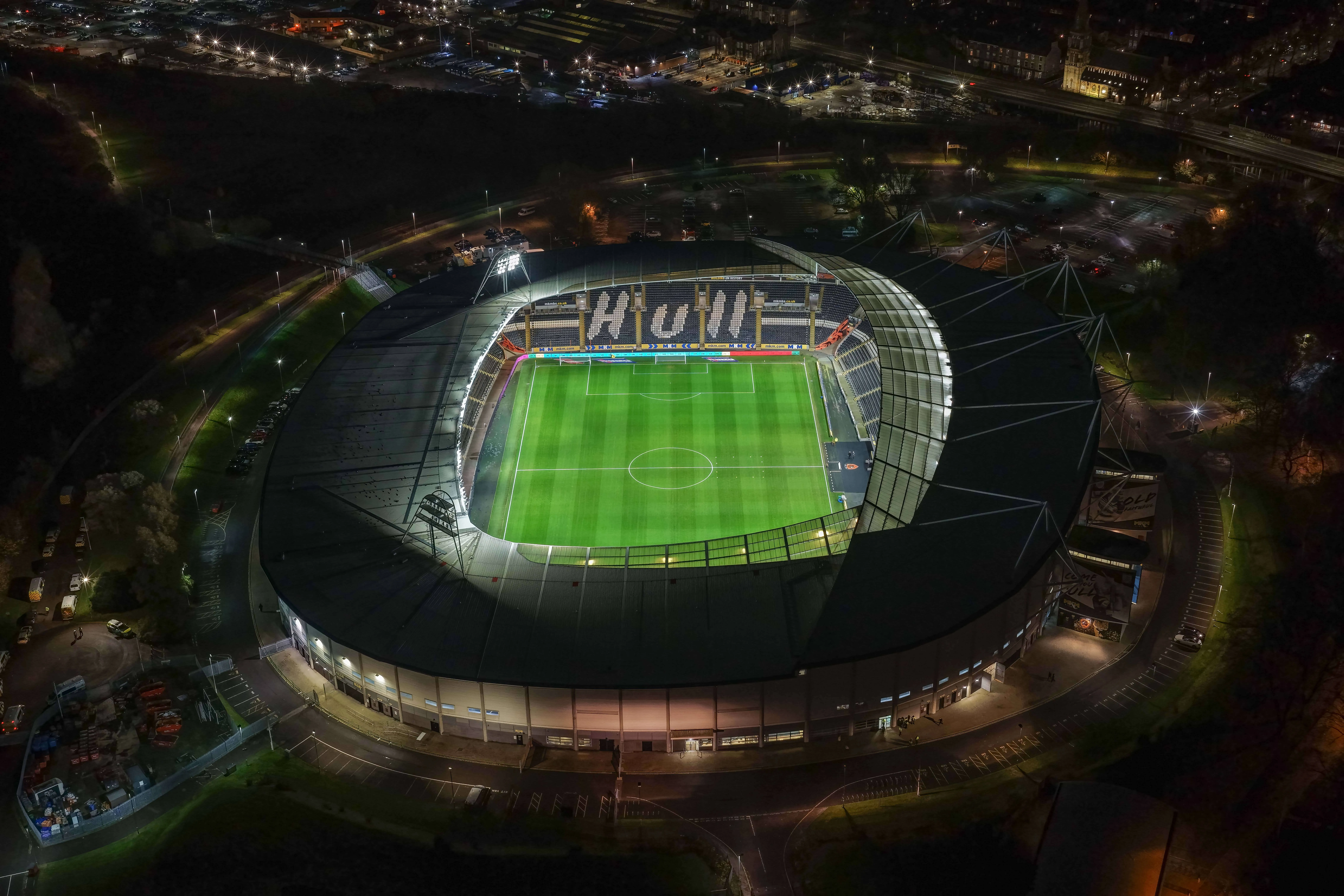 Where to Eat and Drink Near MKM Stadium 2026: Best Pubs and Restaurants for Fans