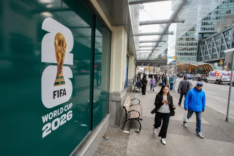 Canada tipping culture: How much will World Cup fans have to pay in bars, restaurants?
