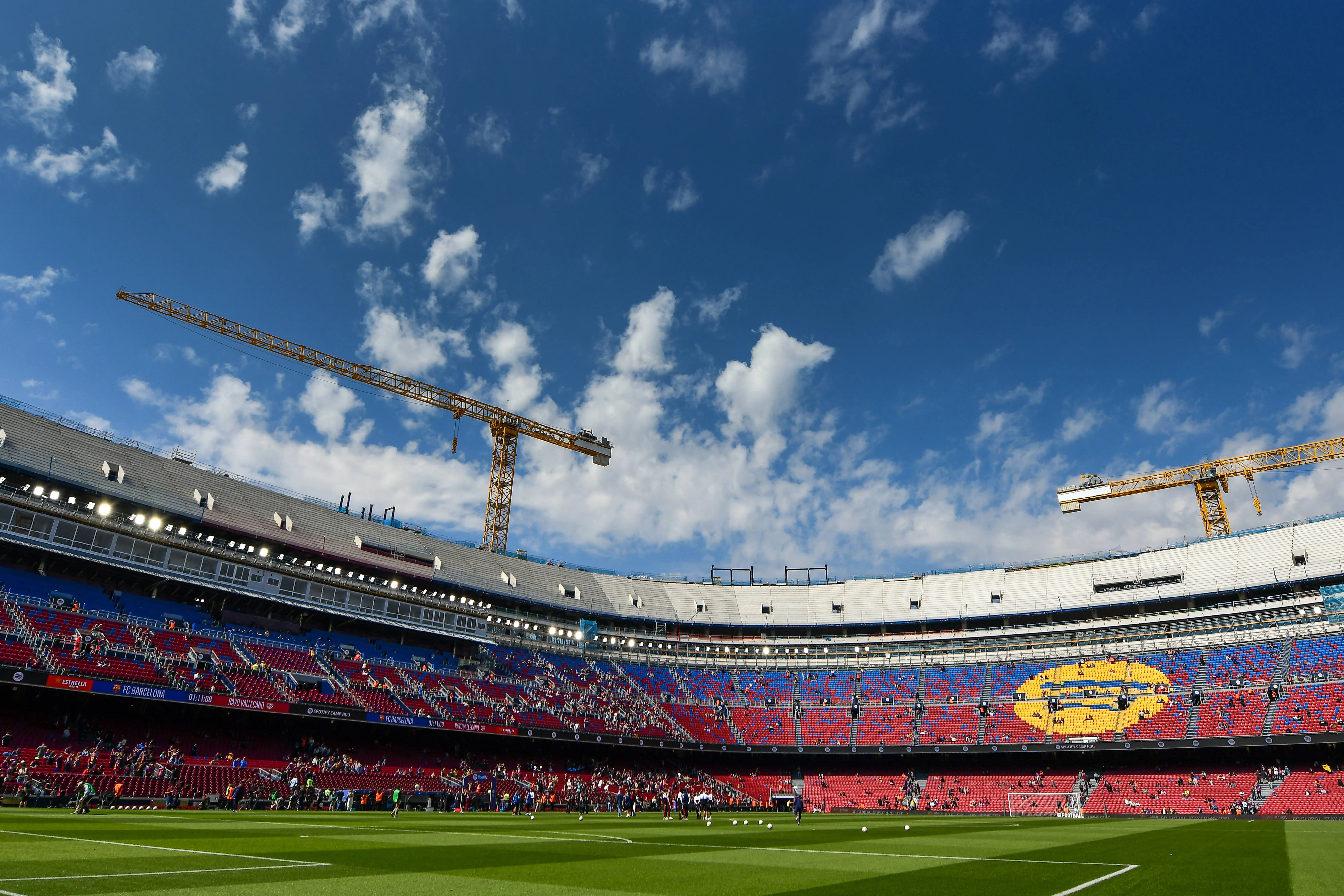 Barcelona reach new &lsquo;key milestone&rsquo; in Camp Nou renovations as completion timeline revealed