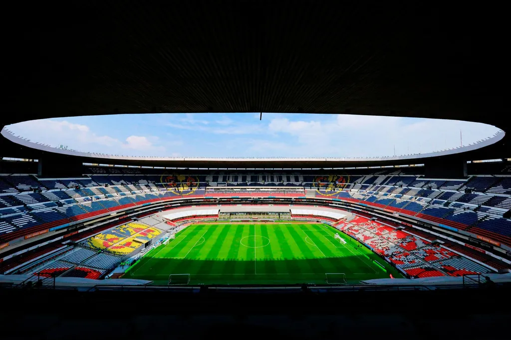 Est&aacute;dio Azteca