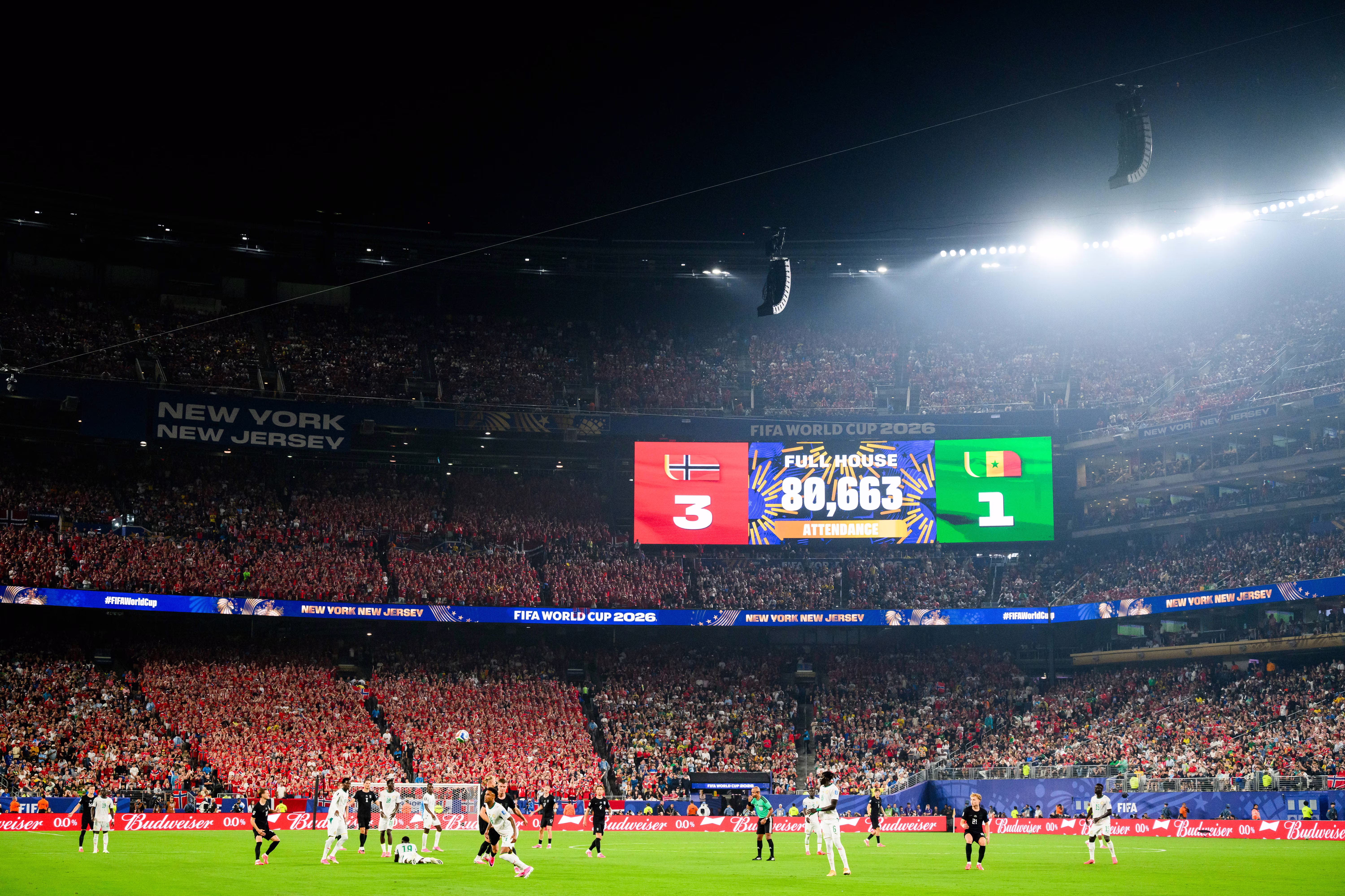 What was the most attended match of the second round of 2026 World Cup group games?