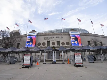 How to get to Soldier Field: Best ways for Liverpool fans to travel for Leeds pre-season friendly