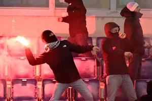 Italian side show off huge pyro to celebrate Serie C return