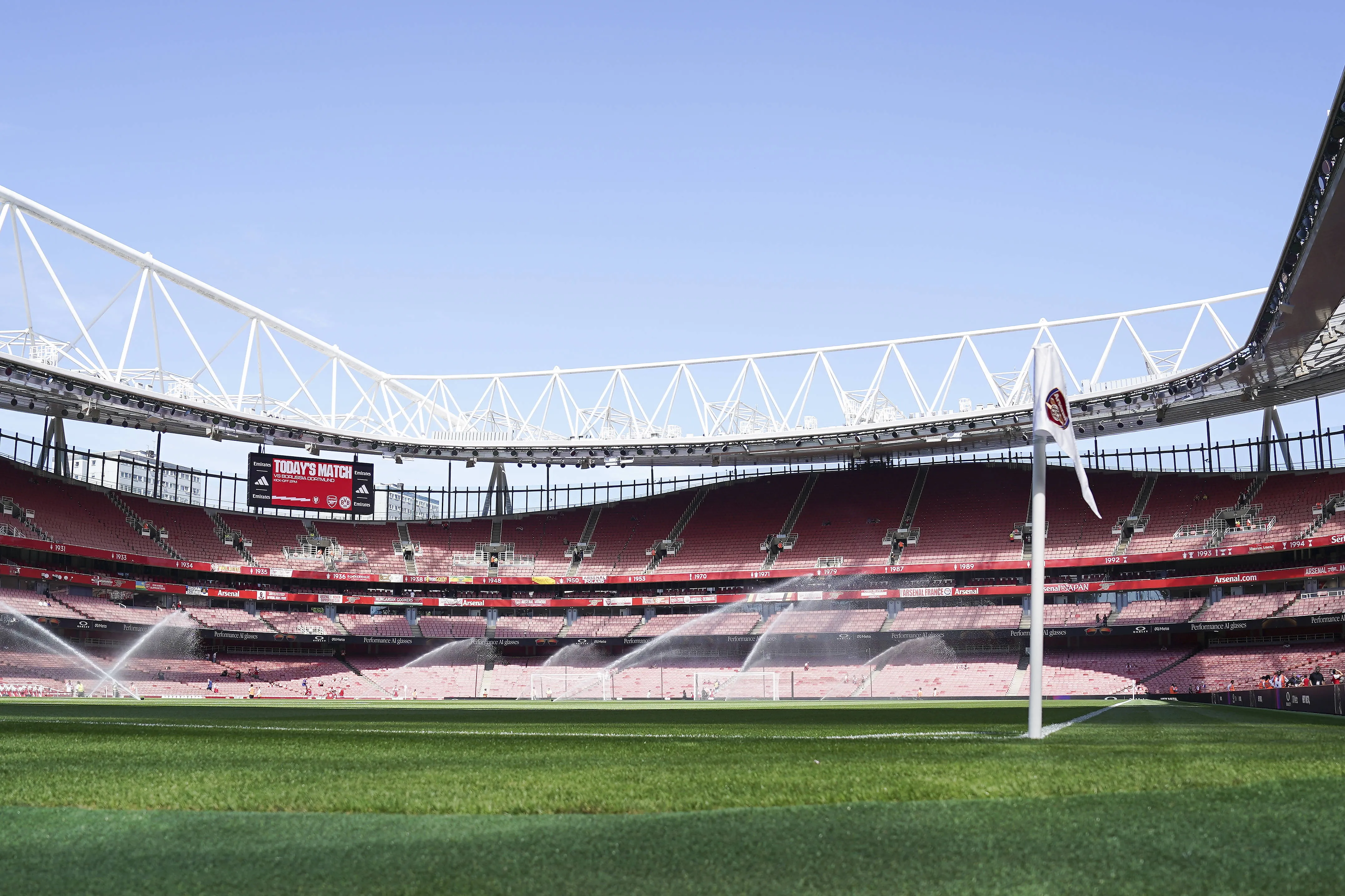 Revealed: How much Arsenal are now set to make from new &lsquo;landmark&rsquo; Emirates Stadium deal