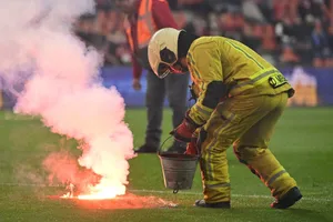 Standard Liege ultras interrupt game in 777 Partners protest