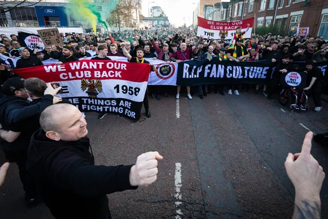 Man Utd fan protests