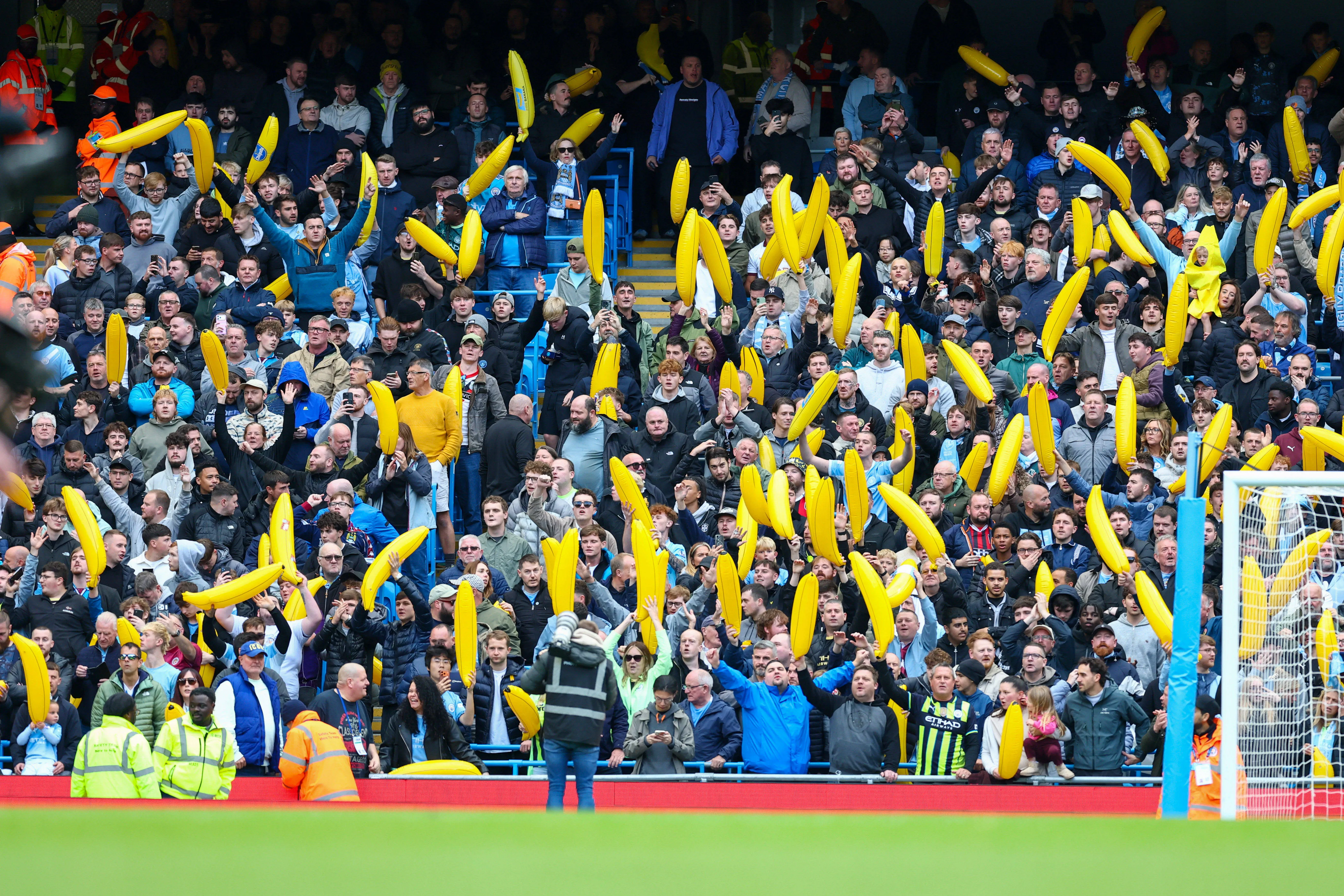 Biggest football attendances in Europe yesterday: 75,000 watch Bayern Munich thrash RB Leipzig