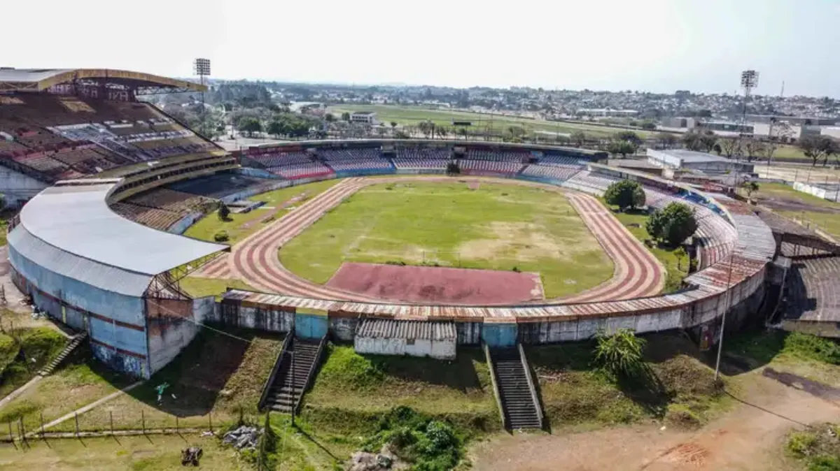 Abandoned stadiums in Brazil including Estadio Olimpico Monumental
