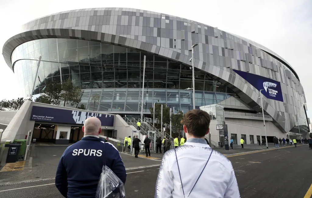 Parking near Tottenham Stadium