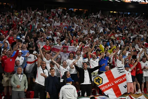 How many England fans are expected in Miami as Three Lions descend on Norway quarter-final clash