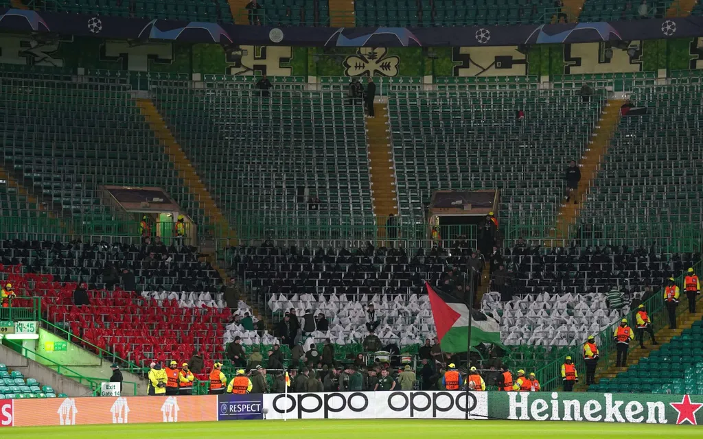 Celtic fans ban | The Green Brigade show support for Palestine