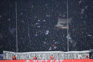 PAOK ultras protest train crash outside European Parliament
