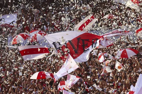 River Plate extend remarkable 105-game sellout streak at El Monumental in recent Superclasico