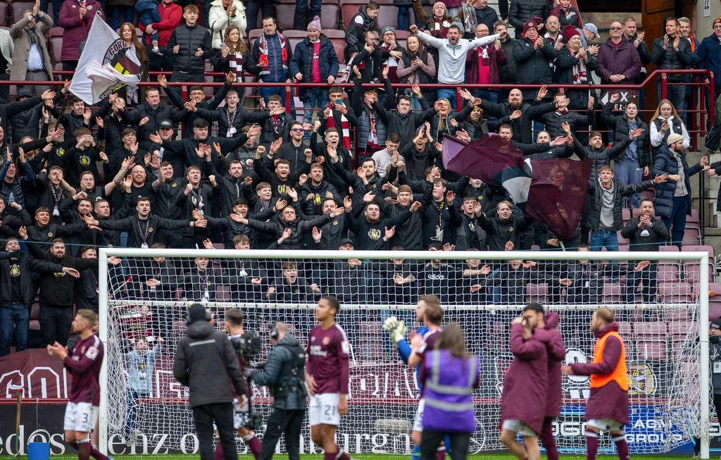 Hearts fans tribute
