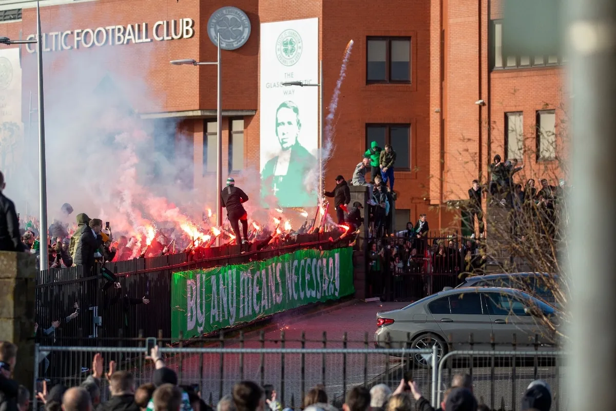 Celtic fans send players off for old firm derby