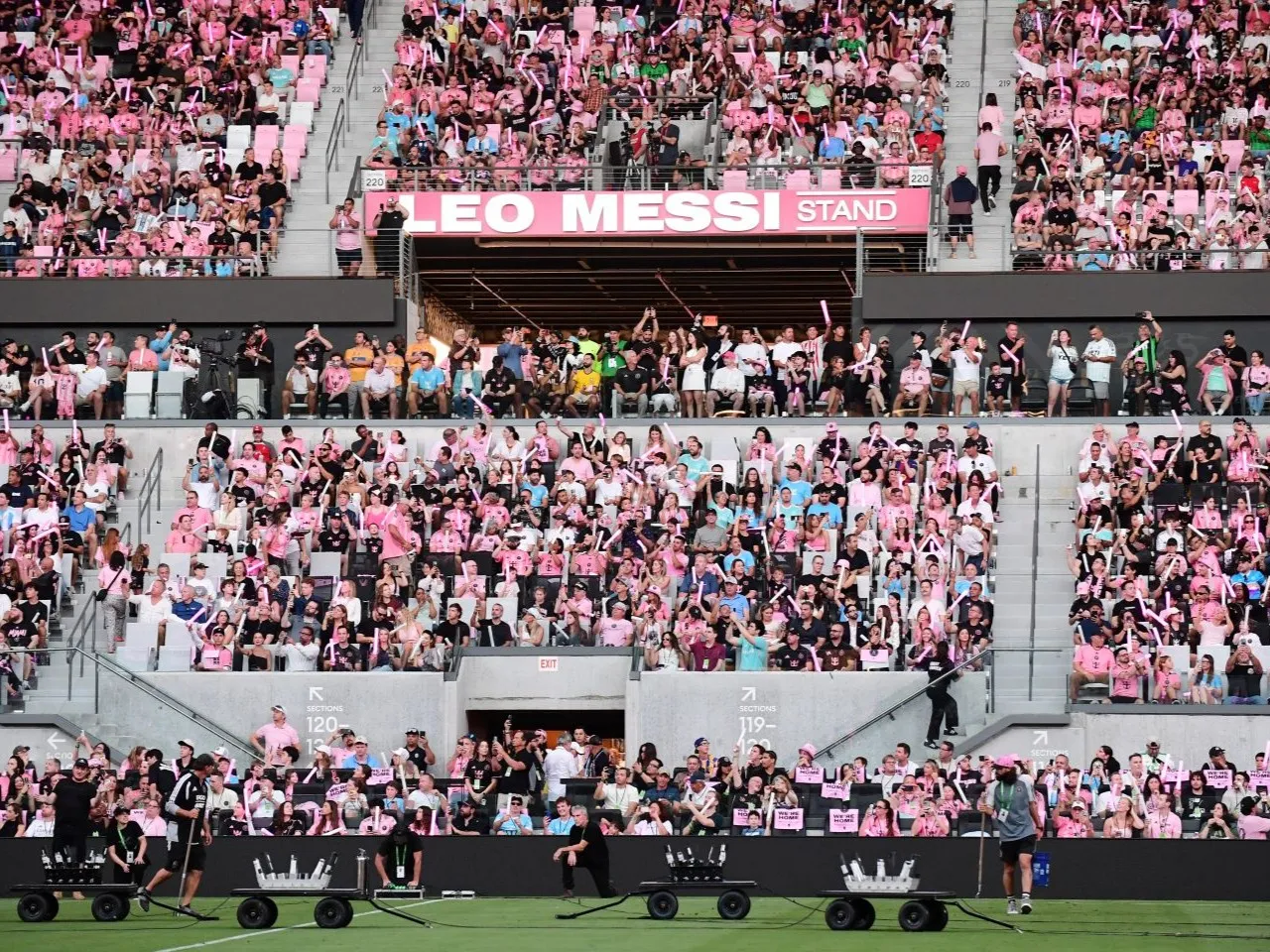 Stadion Nu