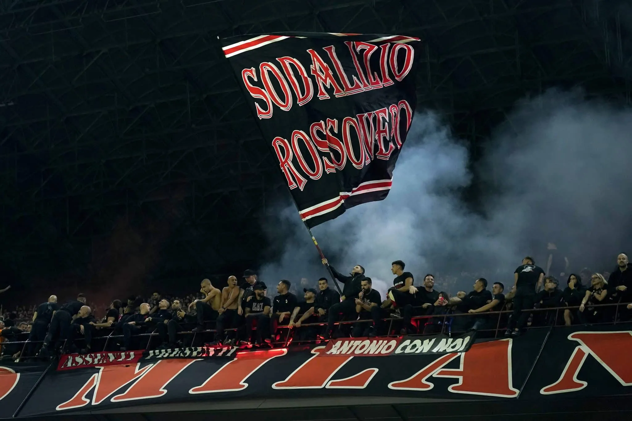AC Milan supporters