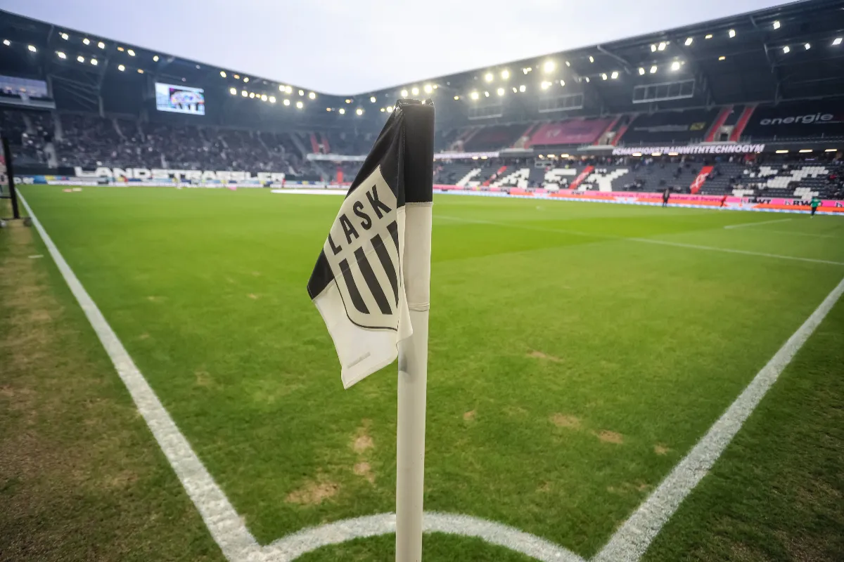 How to get tickets for LASK vs. Liverpool