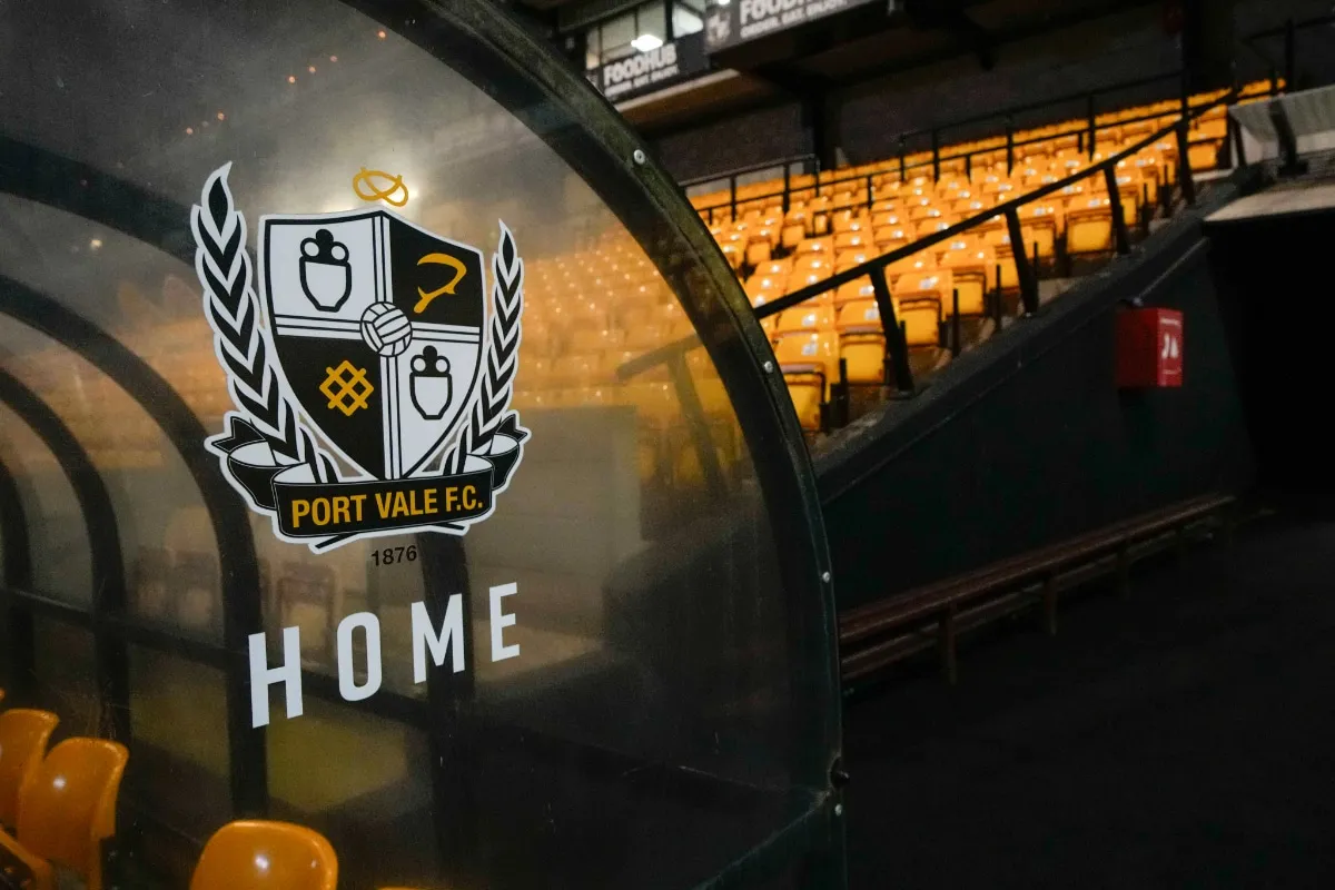 Ex-Port Vale player flies plane