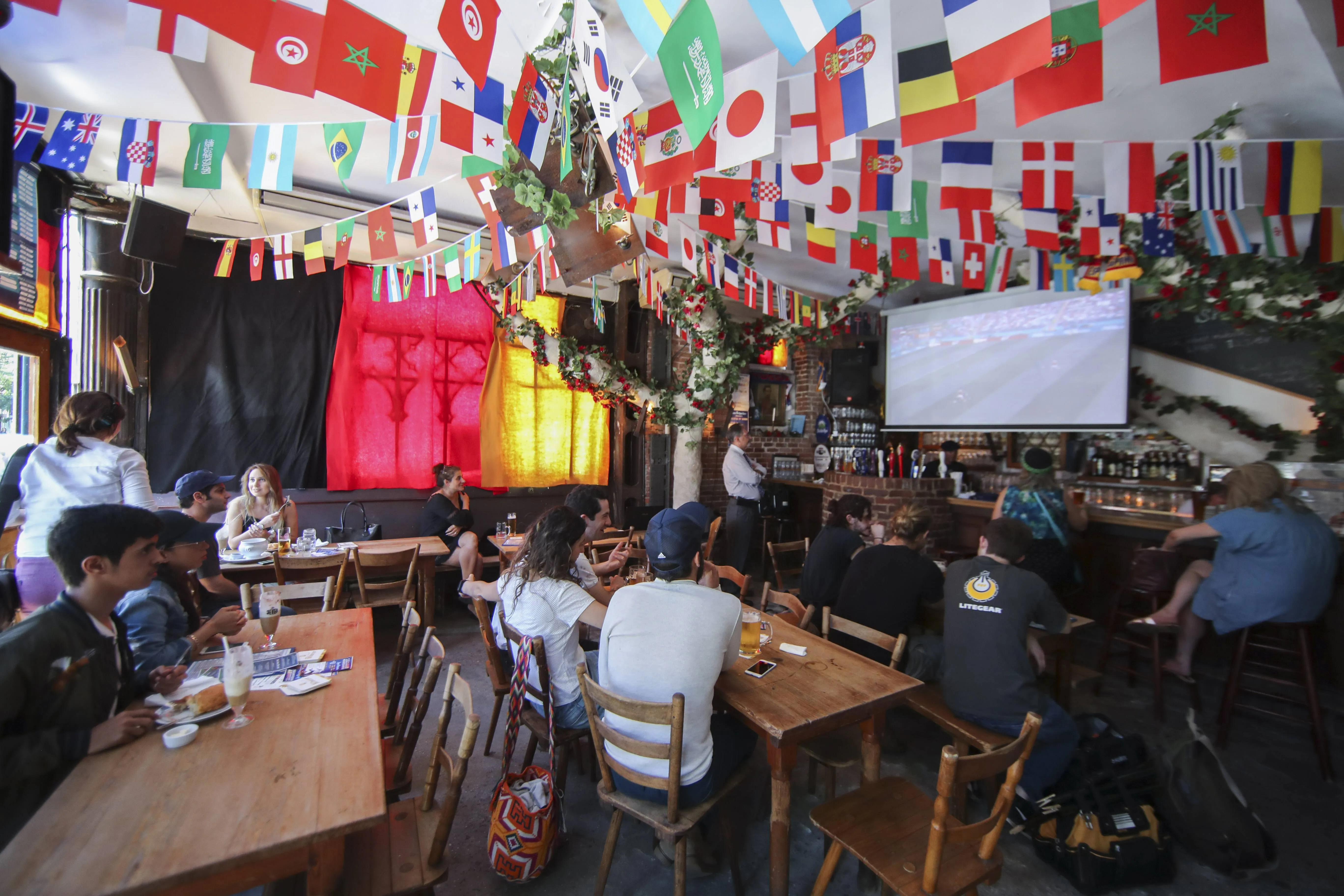 New York bars and pubs will be able to stay open later during the 2026 World Cup